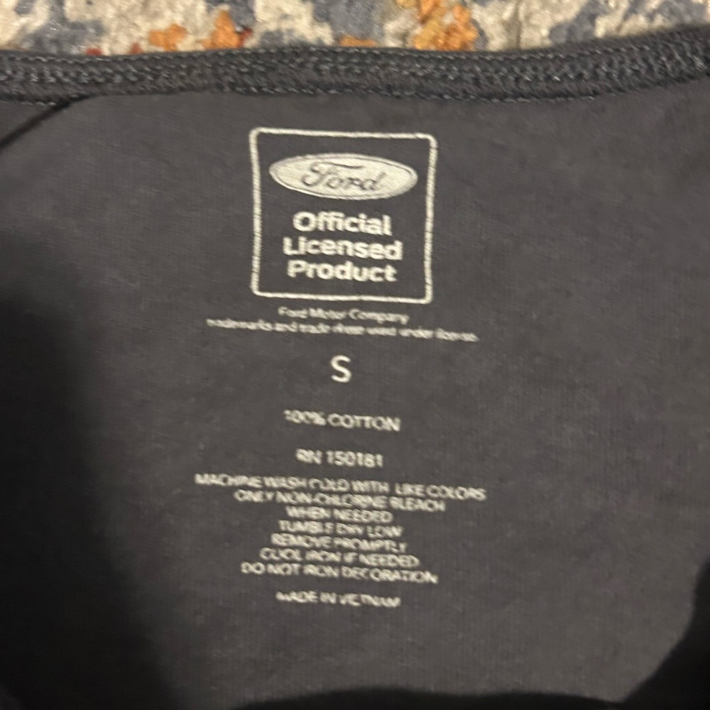 S Ford Bronco Crop Top - Picture 4 of 4